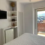 Residencial Sanz-enea A 100m De La Playa Zarauz