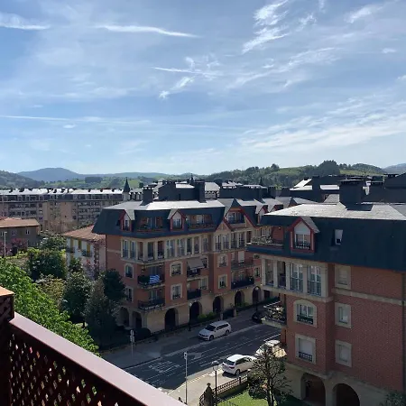 Residencial Sanz-enea A 100m De La Playa * Zarautz